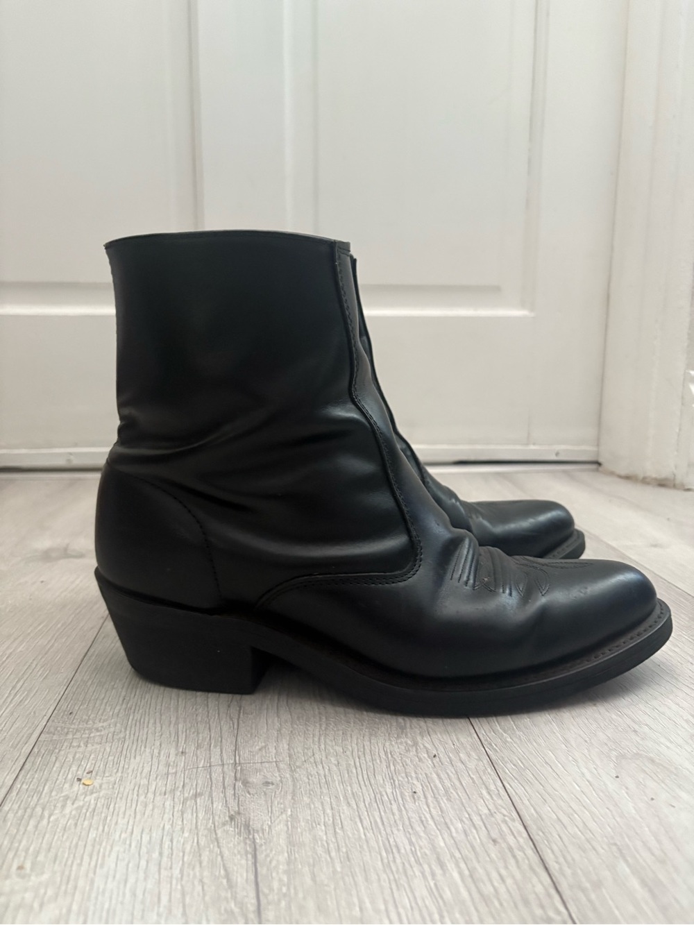 Black Western Ankle Boots - Sleek Pull-On Cowboy w/ zipper 9.5 W (EW)